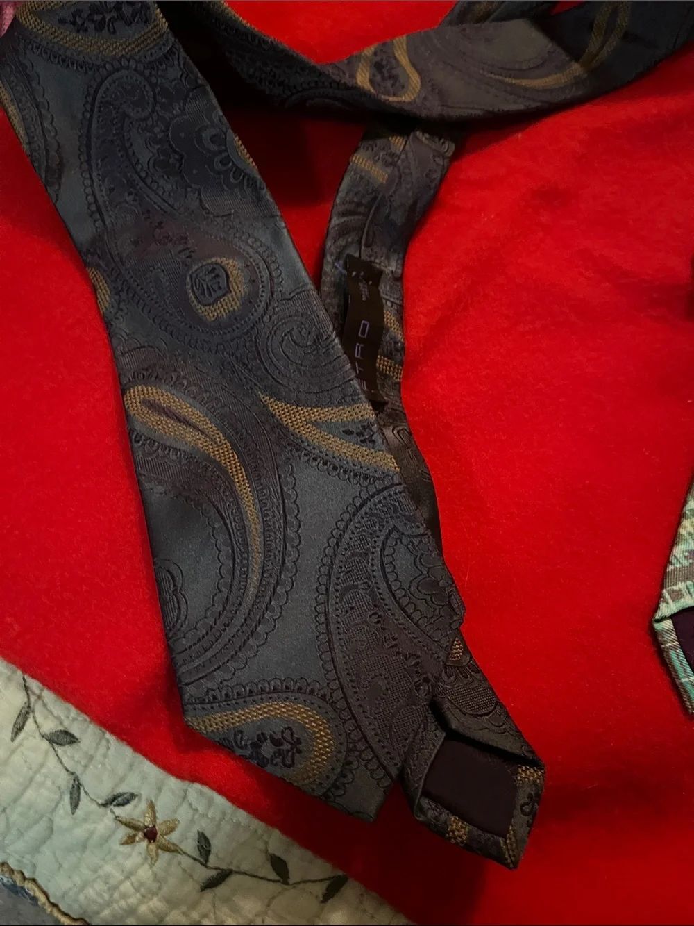 ETRO men’s neck ties - Picture 4 of 8
